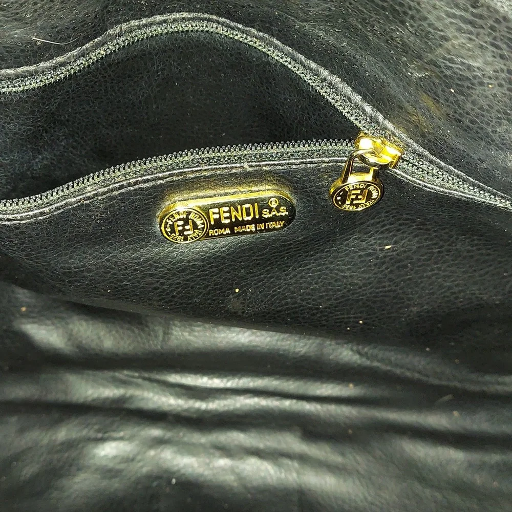 Vintage Fendi Crossbody Bag - Picture 11 of 13